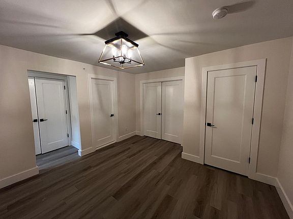 2nd image of 184 Liberty St #3B