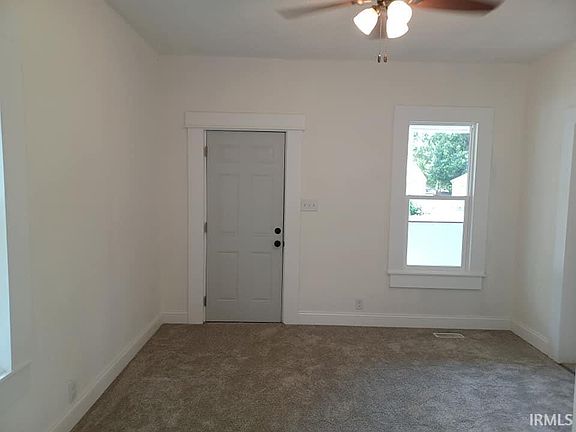 3rd image of 1524 Jackson Ave