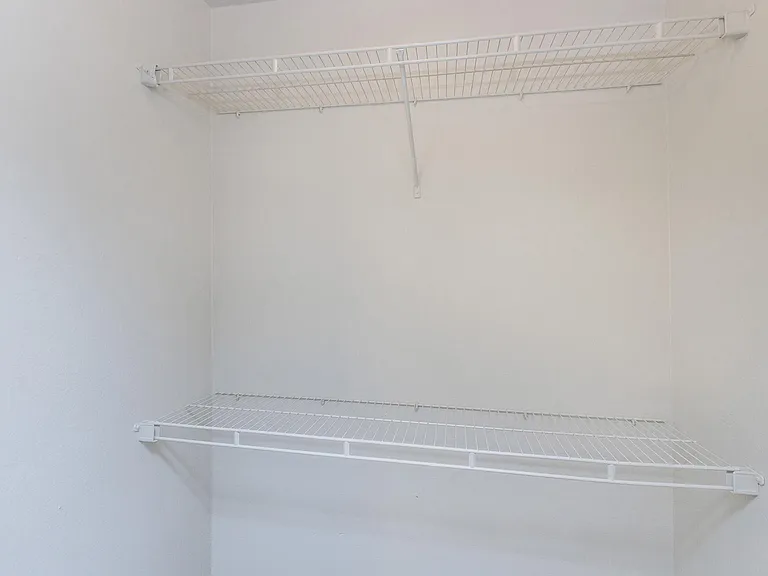 Spring Oaks Apartments — Photo 12