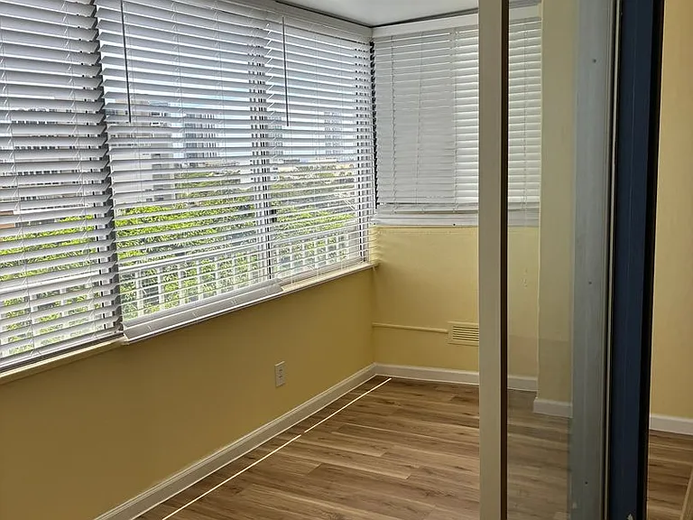 1400 Pensacola St #706 — Photo 8