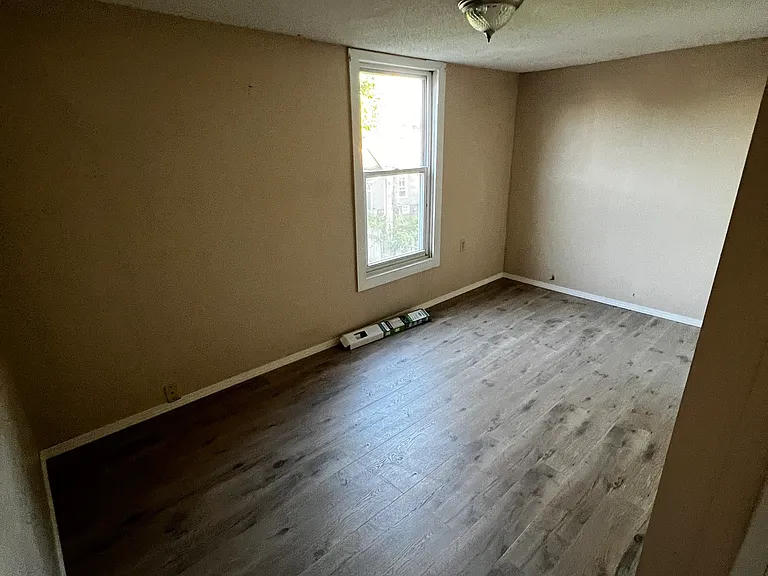 1131 Dr Martin Luther King Dr #B — Photo 2