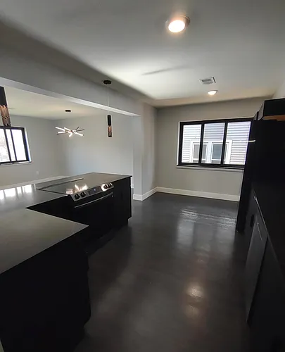 240 Grafton Ave #2H Photo 1