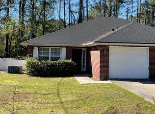 1832 SW Grandview St #101, Lake City, FL 32025