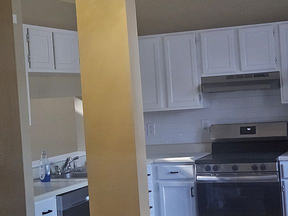 5th image of 2938 Grand Haven Dr