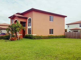 18365 SW 152nd Pl, Miami, FL 33187