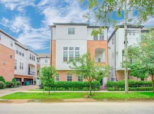 5106 Larkin St, Houston, TX 77007