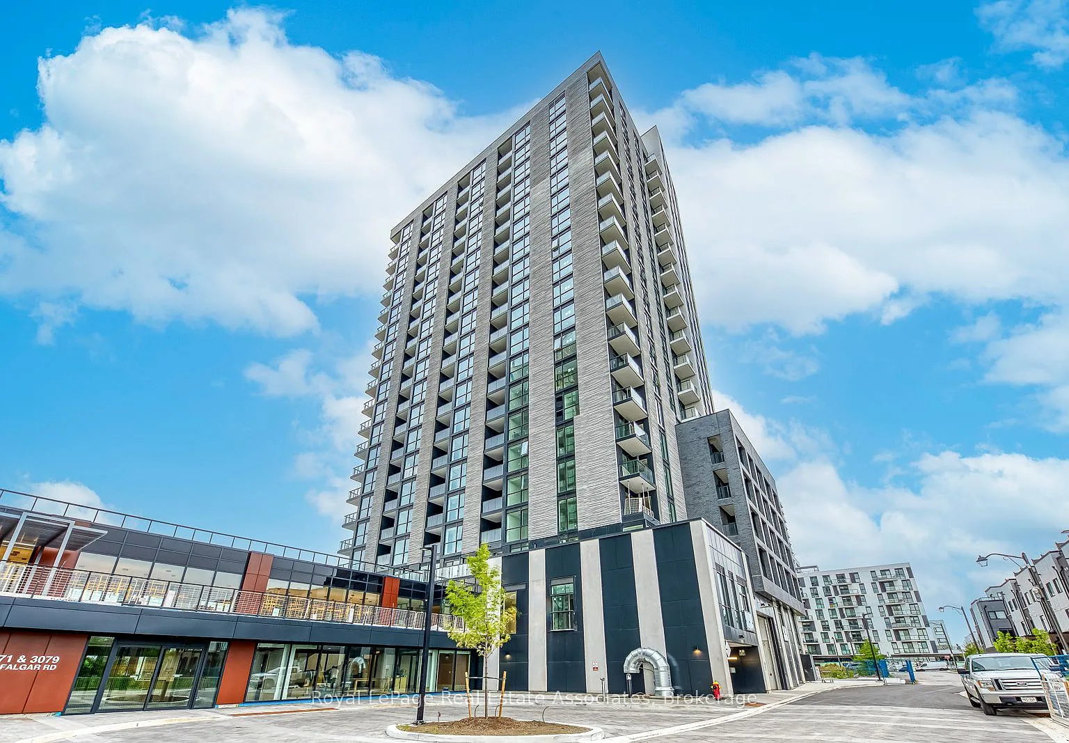 2 bed, $2,750 — Photo 2