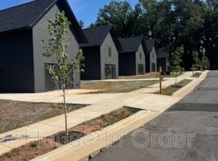 199 Cowan St, Rutherfordton, NC 28139