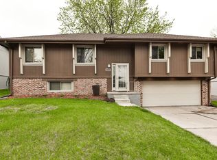 6637 S 109th St, Omaha, NE 68137