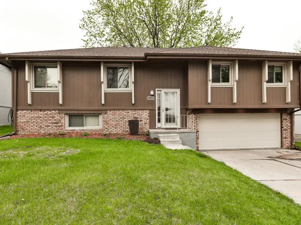 6637 S 109th St, Omaha, NE 68137
