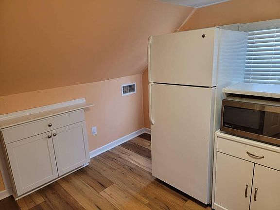 2nd image of 83 Benjamin Ave #1