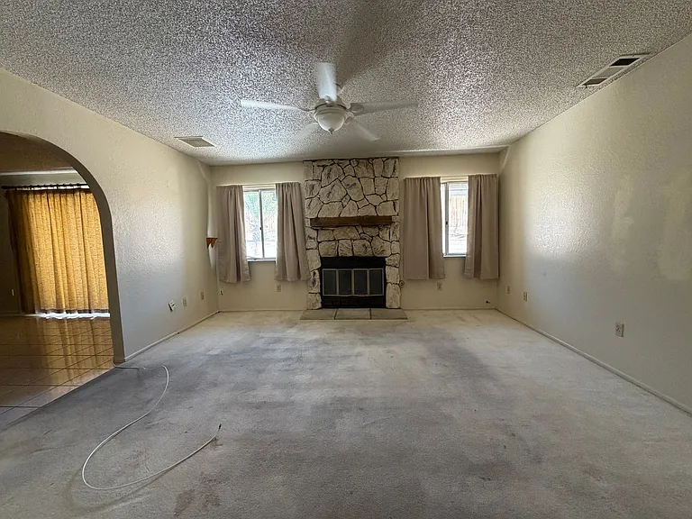 25670 Ash Rd — Photo 7