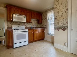 19 Laurel Ave APT 2, Washington, PA 15301