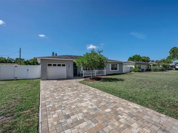 1300 63rd Ave N, Saint Petersburg, FL 33702