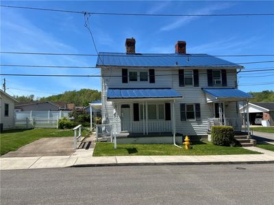 53 Sycamore St, Ellsworth, PA, 15331
