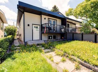 7417 35th Ave NW, Calgary, AB T3B1T4