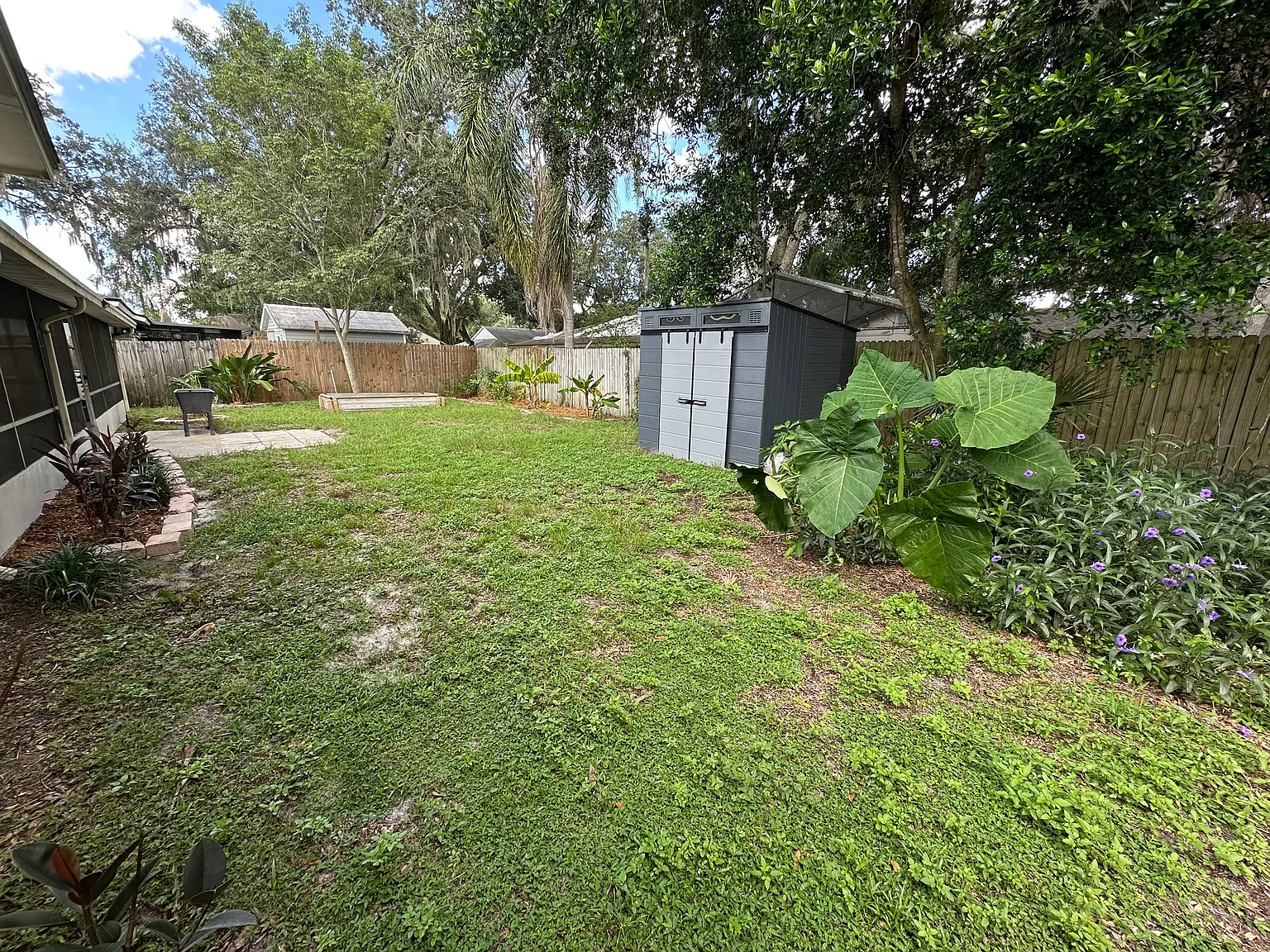 3 bed, 1440 sqft, $2,500 — Photo 2
