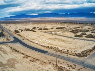 5581 N Linda St, Pahrump, NV 89060