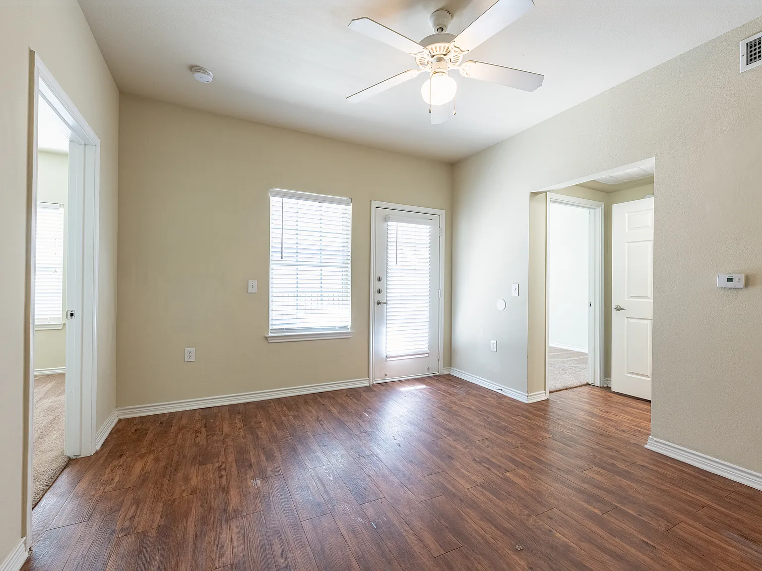 Pine Crest Apartments — Photo 4
