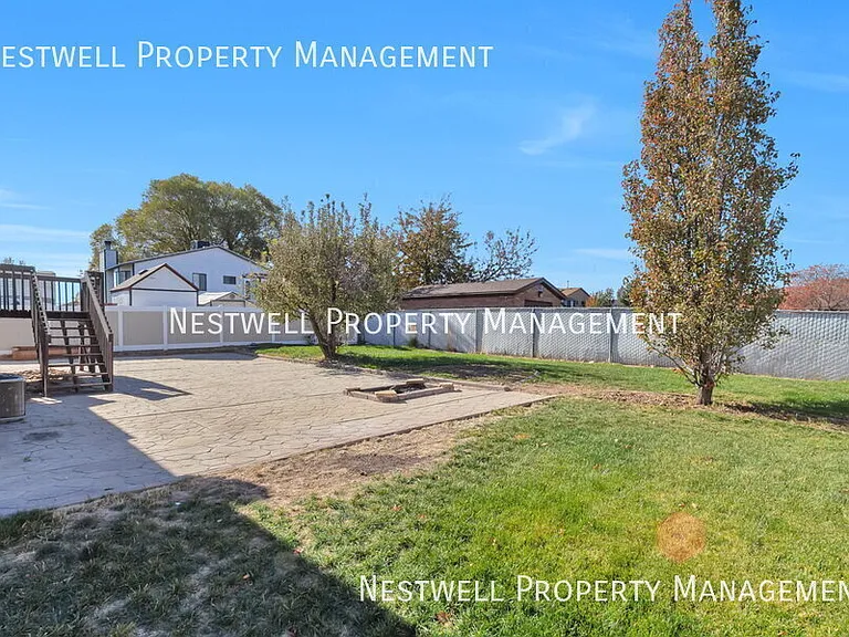 5676 S 3525 W — Photo 13