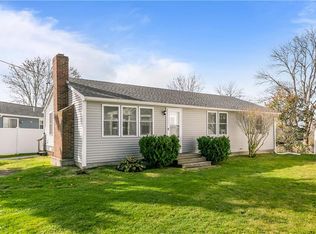 162 Center Ave, Middletown, RI 02842