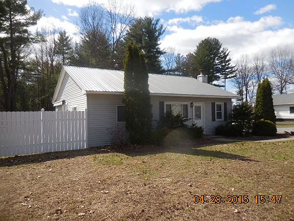 2nd image of 303 Greenfield Ave