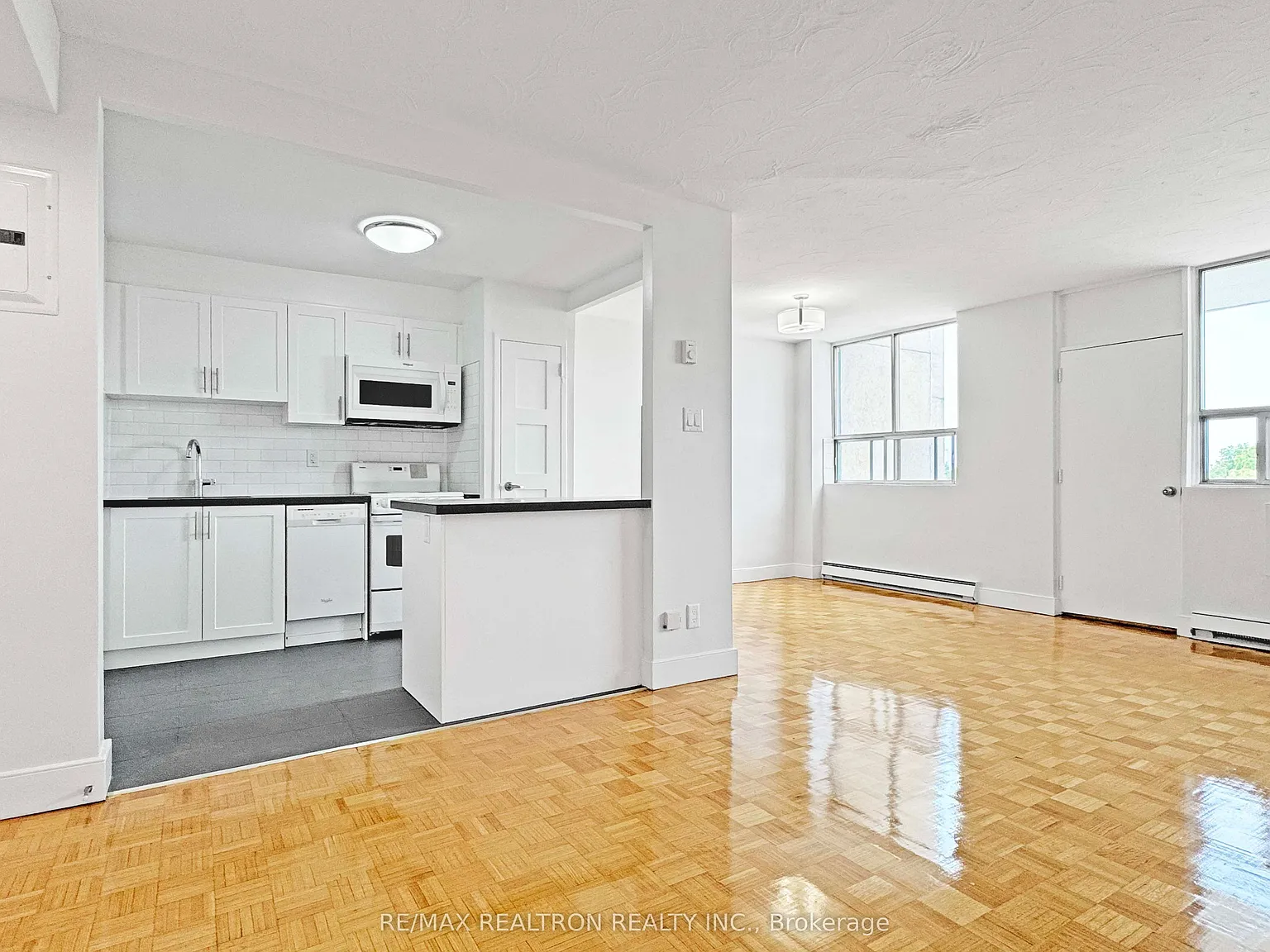 1 bed, $2,295 — Photo 2