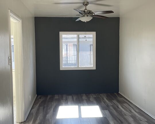 3rd image of 11702 Crenshaw Blvd #C & D