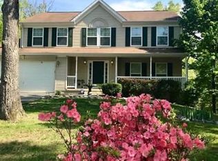 76 Scadlock Ct, Hedgesville, WV 25427