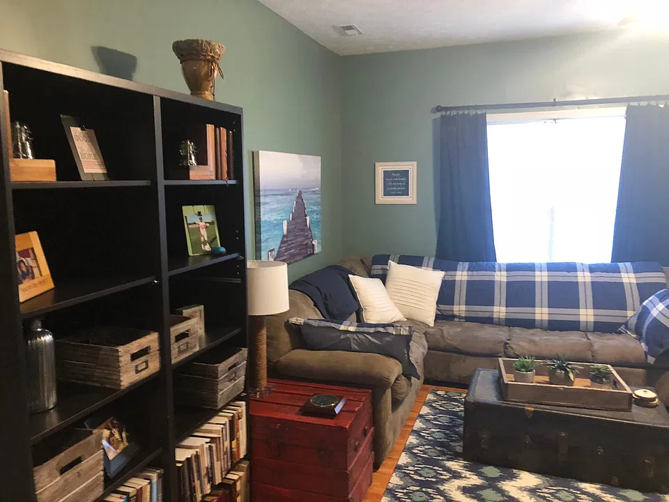 222 Capital St #222