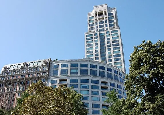 Sold by BLU Real Estate | media 10