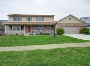 2508 Waterbury Pl, Champaign, IL