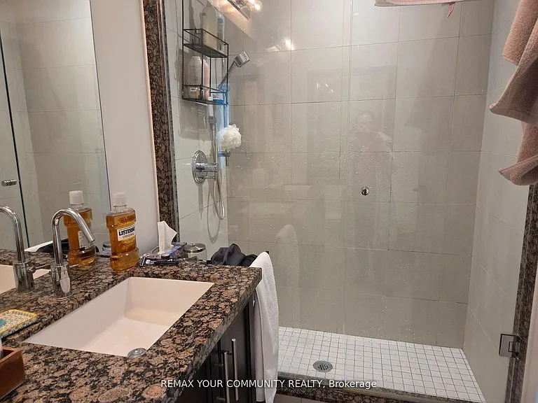 39 Queens Quay E #815 — Photo 7