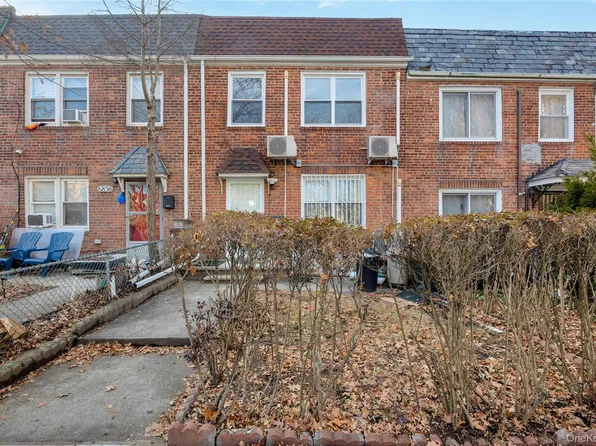 68-36 Selfridge Street, Forest Hills, NY 11375