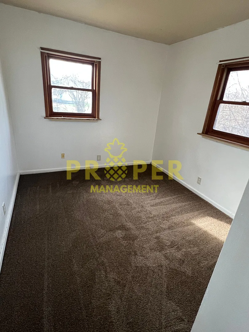 2 bedrooms 1 bathroom house — Photo 4