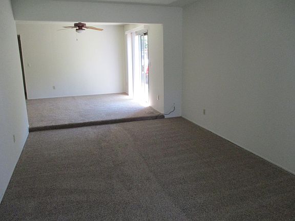3rd image of 6128 Peoria Dr
