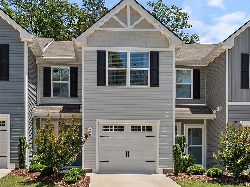 1st image of 620 Woodall Ridge Dr