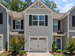 620 Woodall Ridge Dr, Lebanon, TN 37090