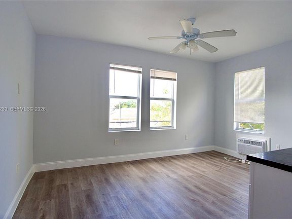 2nd image of 1142 SW 4th St APT 15