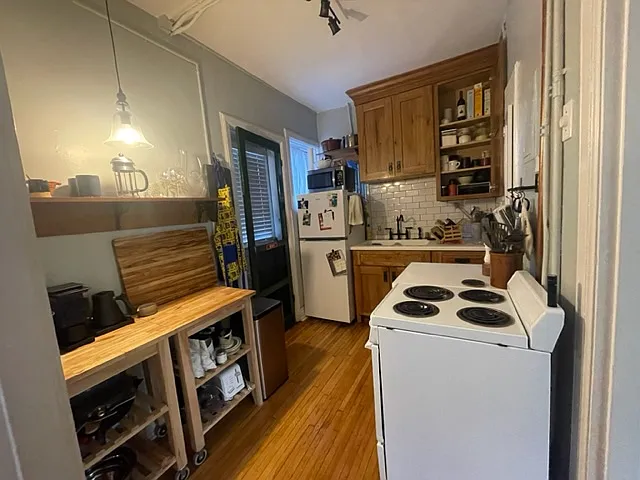 1901 Capers Ave — Photo 10