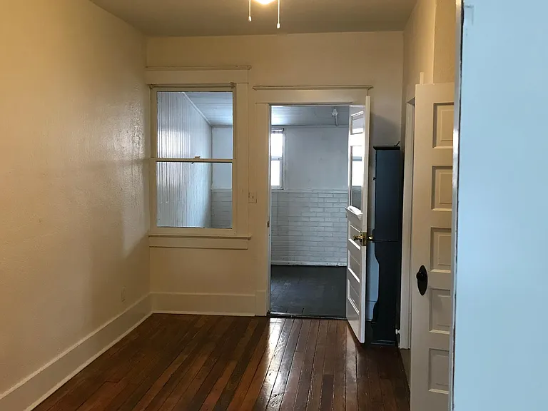 2607 W Caithness Pl — Photo 5