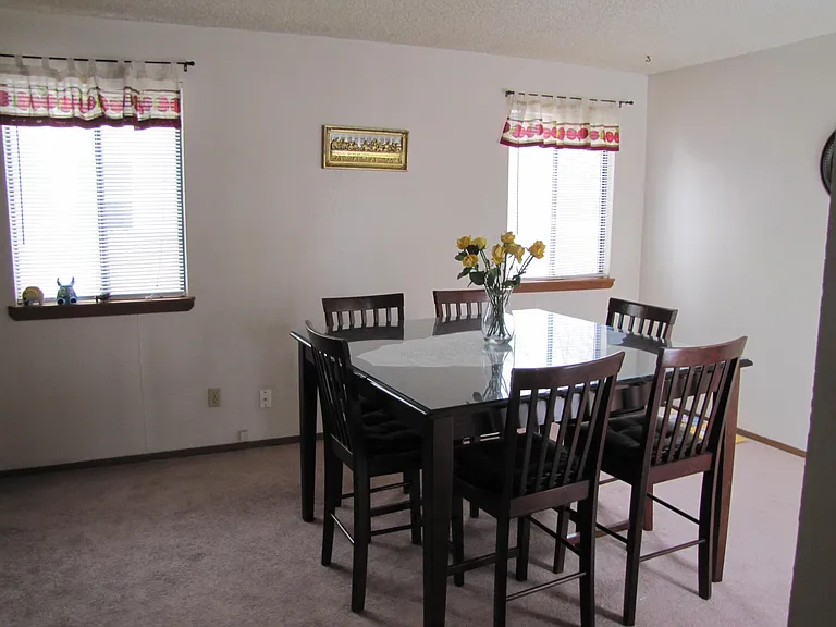 8904 Everett St — Photo 21