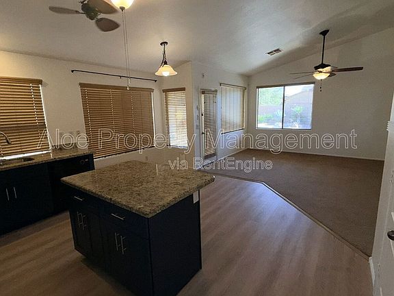 5th image of 42367 W Chambers Dr