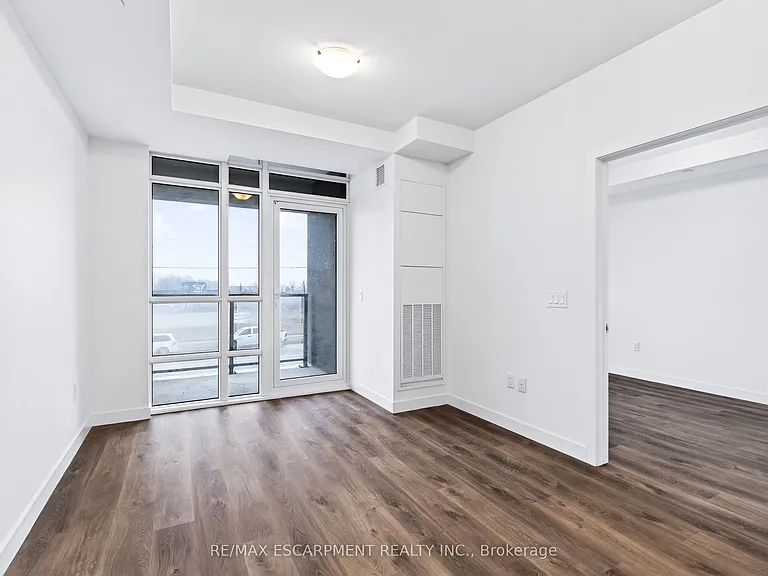 461 Green Rd #220 — Photo 18