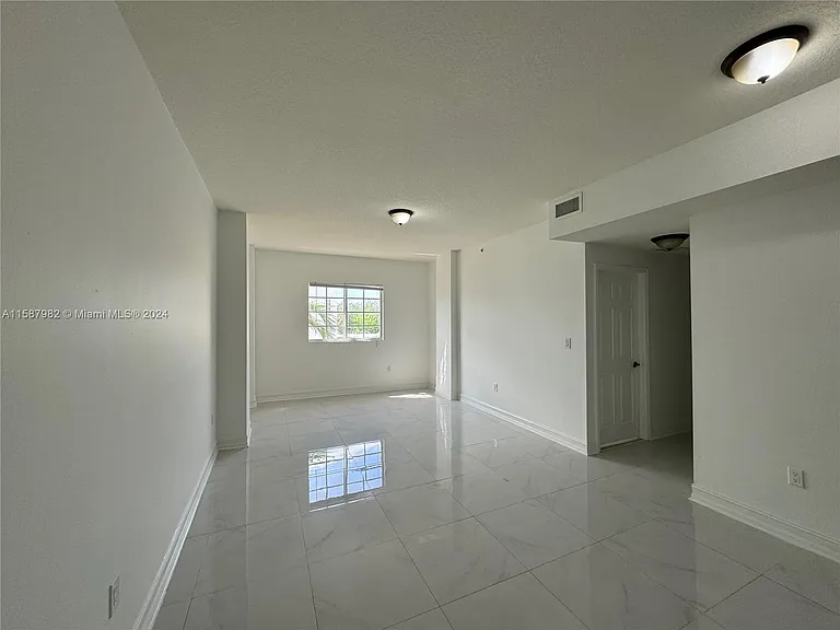 5271 SW 8th St — Photo 1