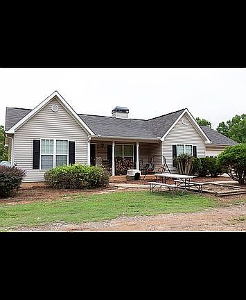 2nd image of 331 Strickland Dr