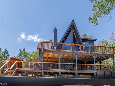 997 Nadelhorn Dr, Lake Arrowhead, CA, 92352