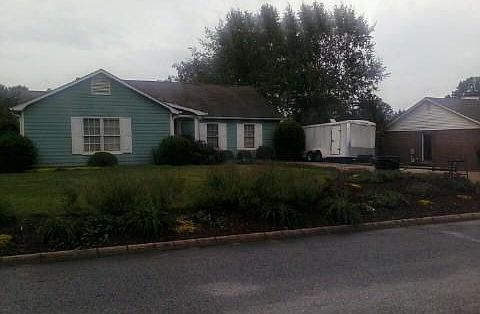 1st image of 106 Camellia Ln