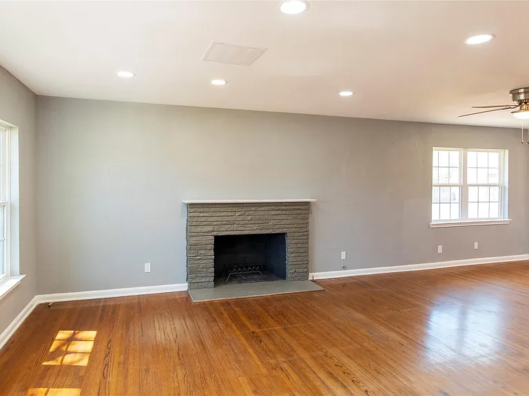 7543 Colgate Ave — Photo 7