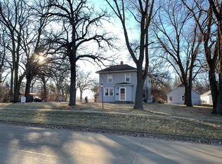 504 E Fair St, Algona, IA 50511
